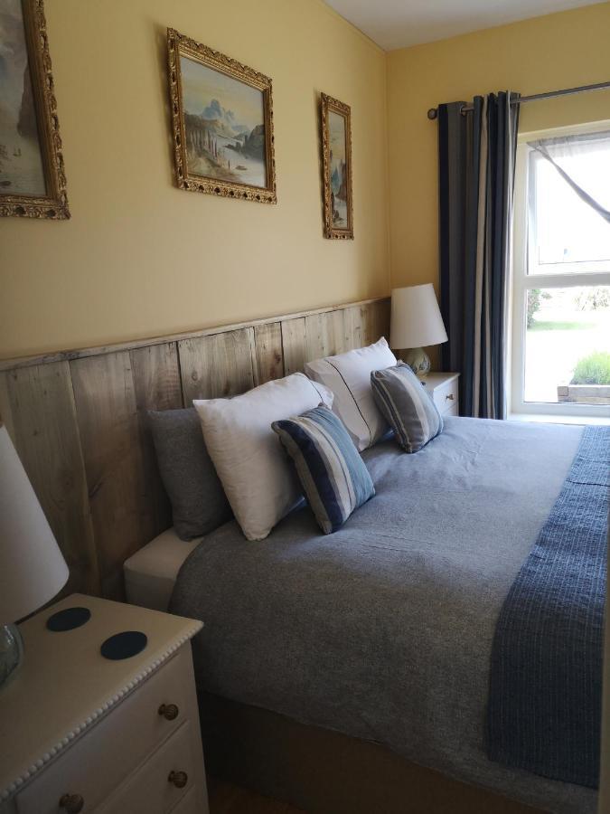 Beautiful One Bed With Stunning Sea View Apartment Уотърфорд Екстериор снимка