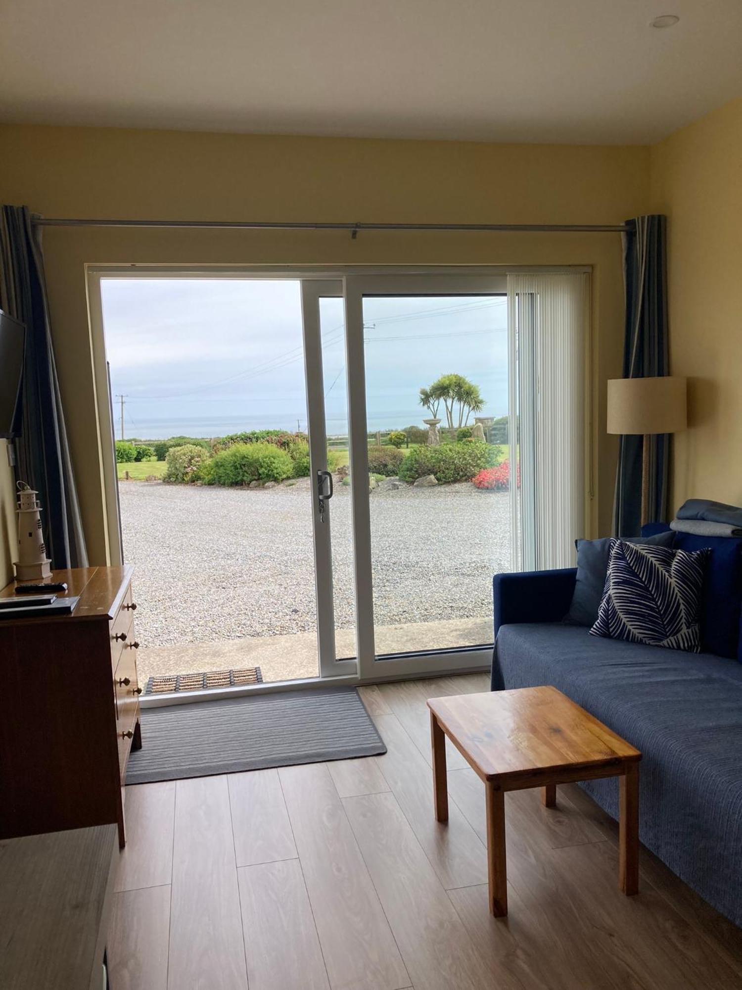 Beautiful One Bed With Stunning Sea View Apartment Уотърфорд Екстериор снимка
